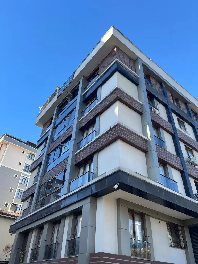 Lütfiye Turan Apartmanı